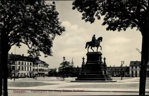 Ak Dresden Altstadt, Theaterplatz, König Johann Denkmal