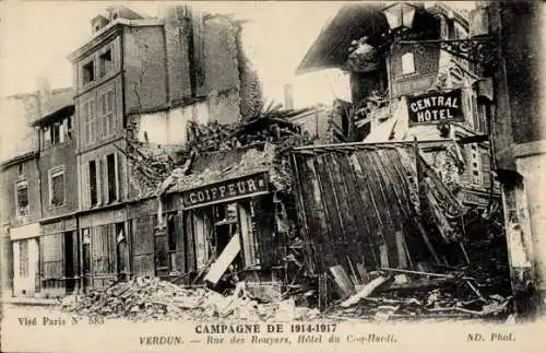 Ak Verdun Meuse, Rue des Rouyers, Hotel du Coq-Mardi, 1. Weltkrieg, Kriegszerstörungen