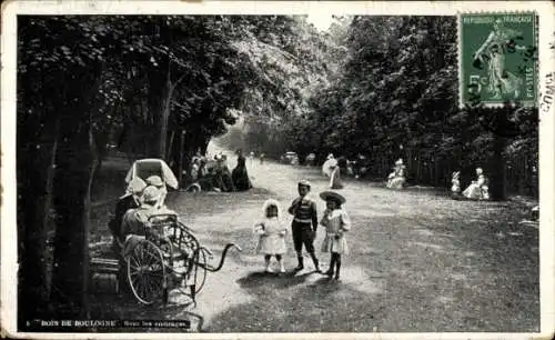 Ak Paris XVI, Bois de Boulogne, Kinder, Wagen