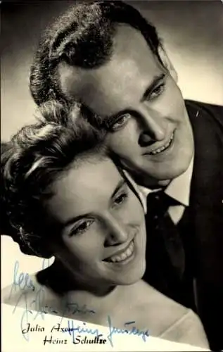 Ak Sängerin Julia Axen und Sänger Heinz Schultze, Portrait, Autogramm