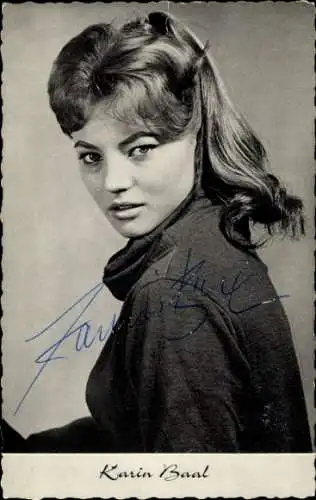Ak Schauspielerin Karin Baal, Portrait, Autogramm