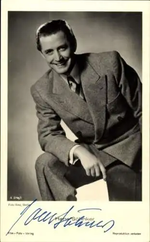 Ak Schauspieler Hans Söhnker, Portrait im Anzug, Autogramm