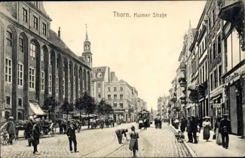 Ak Toruń Thorn Westpreußen, Kulmerstraße, Passanten, Straßenbahn