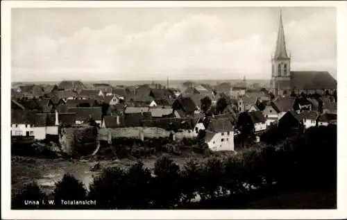 Ak Unna in Westfalen, Totalansicht, Kirche