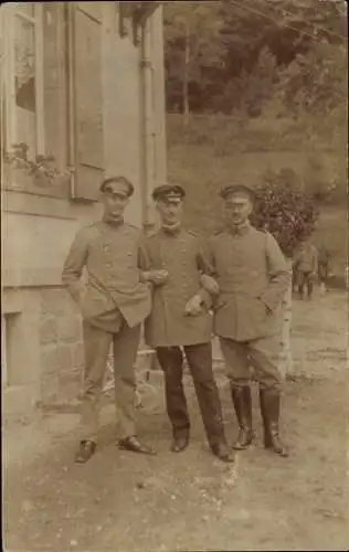 Foto Ak Deutsche Soldaten in Uniformen, Stab der 84. Landwehr Brigade, I WK