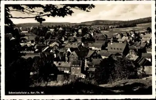 Ak Schmiedefeld am Rennsteig Suhl Thüringen, Blick auf den Ort