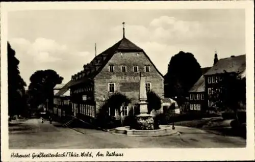 Ak Großbreitenbach in Thüringen, Am Rathaus, Denkmal