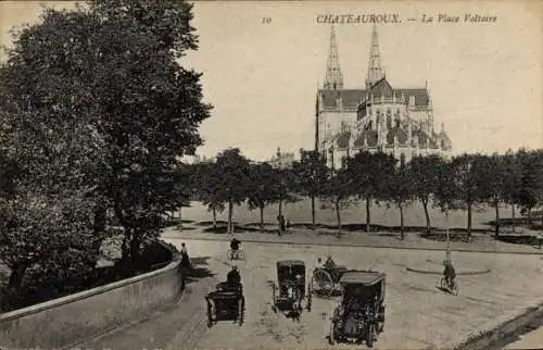 Ak Châteauroux Indre, Place Voltaire, Kathedrale