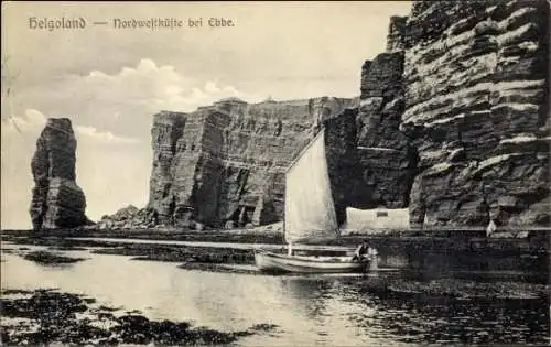 Ak Helgoland in Schleswig Holstein, Nordwestküste bei Ebbe, Segelboot