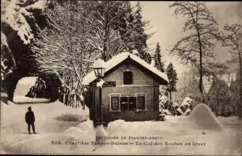 Ak Frontiere Franco-Suisse, Le Col des Roches im Winter