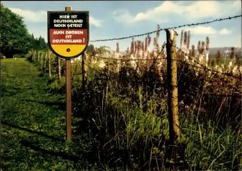 Ak Hohegeiß Harz, Zonengrenze, Hier ist Deutschland noch geteilt, Auch drüben ist Deutschland