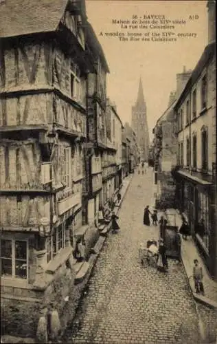 Ak Bayeux Calvados, Maison de bois du XIVe siecle, La rue des Cuisiniers