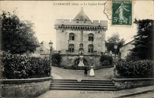 Ak Clermont Oise, Square Ferret