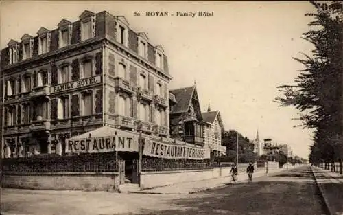 Ak Royan Charente Maritime, Familienhotel