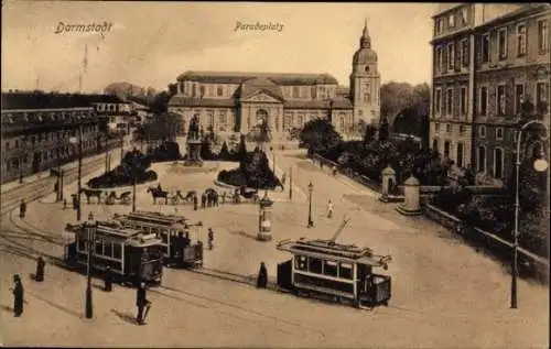 Ak Darmstadt in Hessen, Partie am Paradeplatz, Straßenbahn, Denkmal