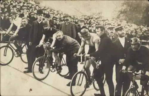 Foto Ak Radrennen, Start, Zuschauer