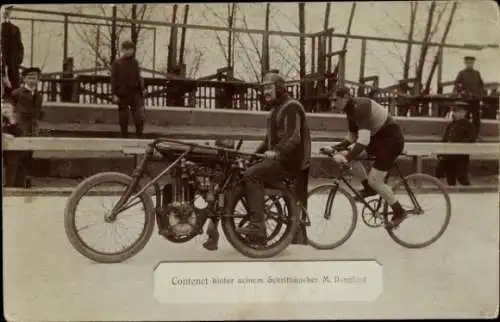 Foto Ak Radrennen, Contenet hinter seinem Schrittmacher M. Danglard