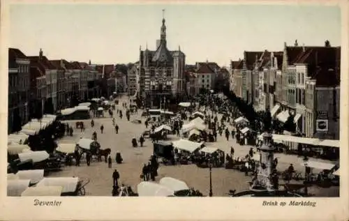 Ak Deventer Overijssel Niederlande, Brink am Markttag