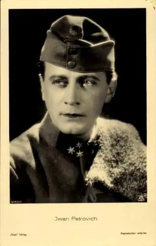 Ak Schauspieler Ivan Petrovich, Filmszene, Portrait in Uniform, Ross Verlag 6143 1