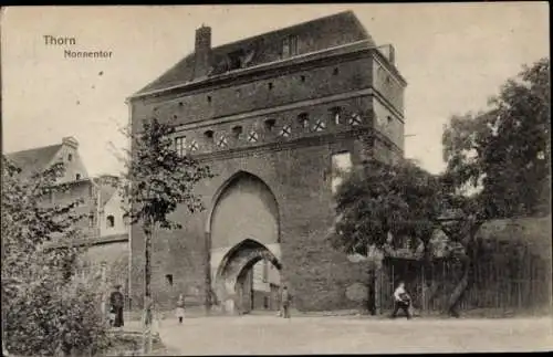 Ak Toruń Thorn Westpreußen, Nonnentor