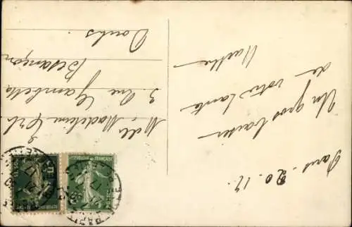 Ak Kinderportrait, Mädchen mit einer Rose