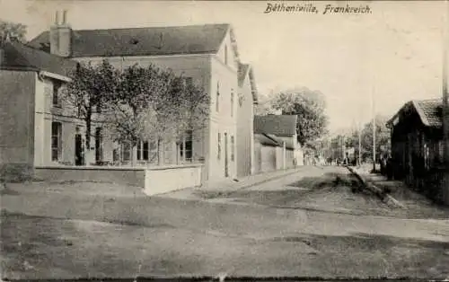 Ak Betheniville Marne, Ortspartie, Straße