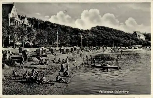 Ak Glücksburg an der Ostsee, Strand, Standkörbe