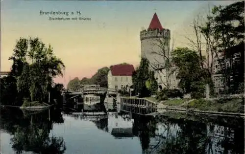 Ak Brandenburg an der Havel, Steintorturm, Brücke