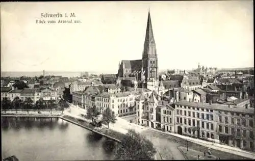 Ak Schwerin in Mecklenburg, Blick vom Arsenal aus