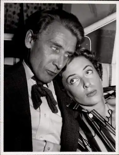 Ak Schauspielerin Anneliese Uhlig, Schauspieler Peter Ahrweiler, Portrait, Autogramm