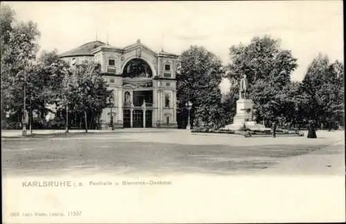 Ak Karlsruhe in Baden, Festhalle, Bismarck-Denkmal