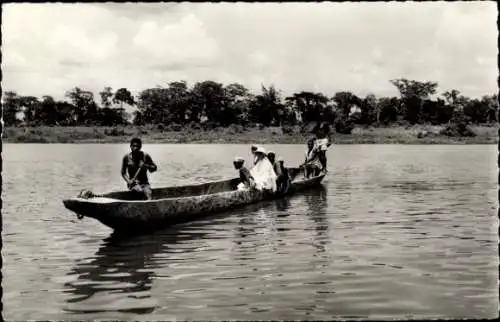 Ak Afrika, Soeurs Missionnaires du St-Esprit, Boot