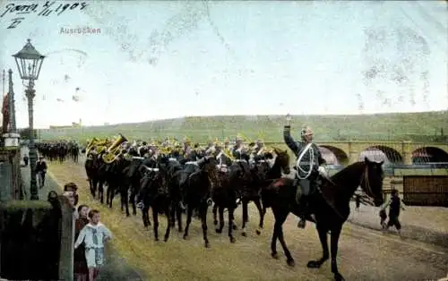 Ak Deutsche Soldaten in Uniformen, Ausrücke, Reiter