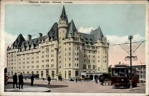 Ak Ottawa Ontario Kanada, Laurier Schloss, Straßenbahn