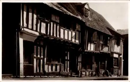 Ak Hastings East Sussex England, altes Tudor-Haus