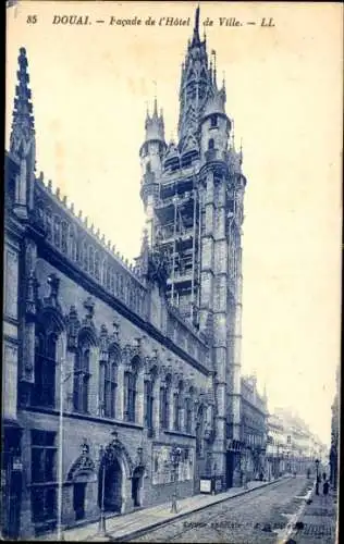 Ak Douai Nord, Facade de l'Hotel de Ville