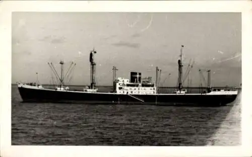 Foto Ak Frachtschiff Oldekerk, Beira