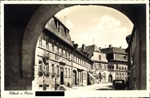 Ak Volkach am Main Unterfranken, Teilansicht, Tor