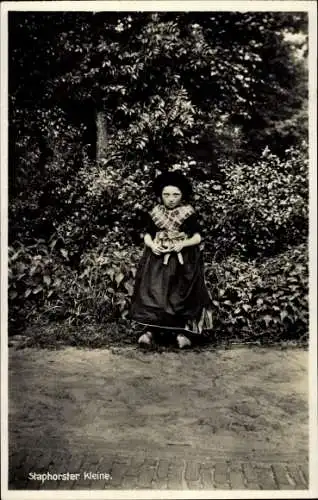 Ak Staphorst Overijssel Niederlande, Kind in niederländischer Tracht