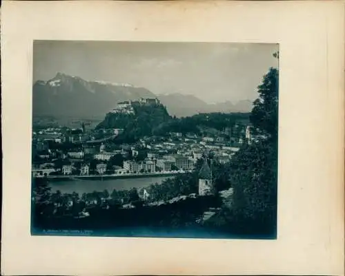 Foto um 1880, Salzburg in Österreich, Blick vom Kapuzinerberg; Stift Melk, Passagierschiff Aggstein