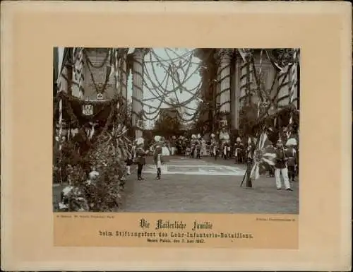 Foto Kaiserliche Familie, Kaiser Wilhelm II., Stiftungsfest Lehr-Inf.-Bataillon Potsdam 14.05.1894