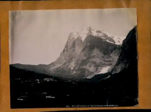 Foto um 1890, Grindelwald Kanton Bern, Hotel de Tours, Glacier interieur, Wetterhorn