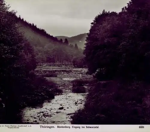 Foto Bad Blankenburg in Thüringen, Eingang ins Schwarzatal, Flusspartie