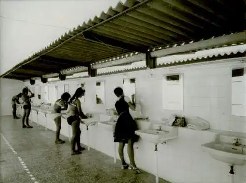 Foto Sant Pere Pescador Katalonien, Campingplatz Las Dunas, Waschplatz