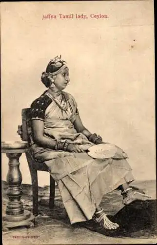 Ak Ceylon Sri Lanka, Jaffna Tamil lady, Seitenportrait, Frau mit Schmuck