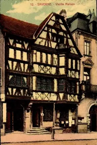 Ak Saverne Zabern Elsass Bas Rhin, Vieille Maison, Straßenpartie, Fachwerkhaus