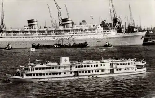 Ak SS Nieuw Amsterdam, HAL, Krankenhausschiff J. Henry Dunant, Niederländisches Rotes Kreuz