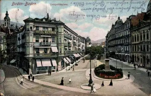 Ak Baden Baden am Schwarzwald, Leopoldsplatz, Denkmal