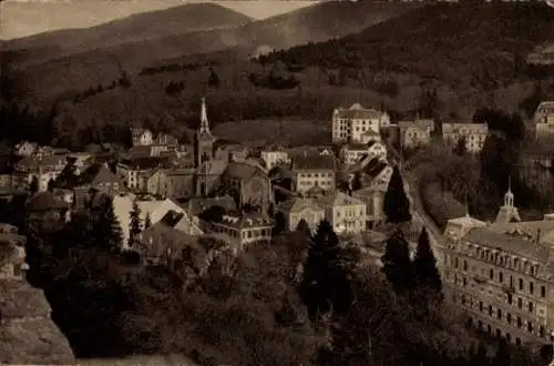 Ak Badenweiler im Schwarzwald, Teilansicht, Kirche