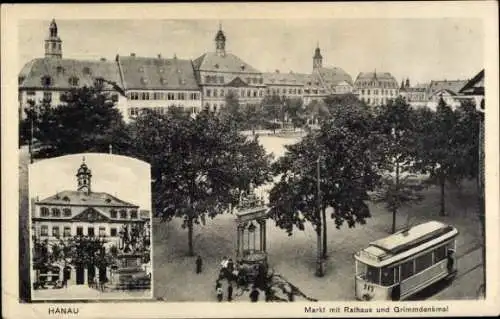 Ak Hanau am Main, Markt, Rathaus, Grimmdenkmal, Straßenbahn